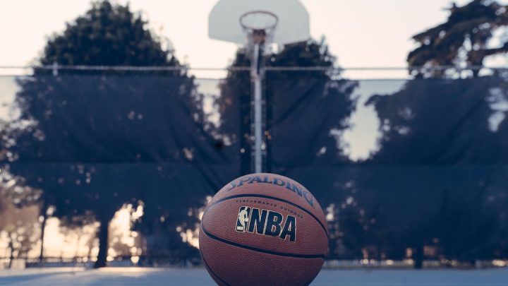 Suivez la NBA sur Android avec Basket Hoops | DROID APPLI